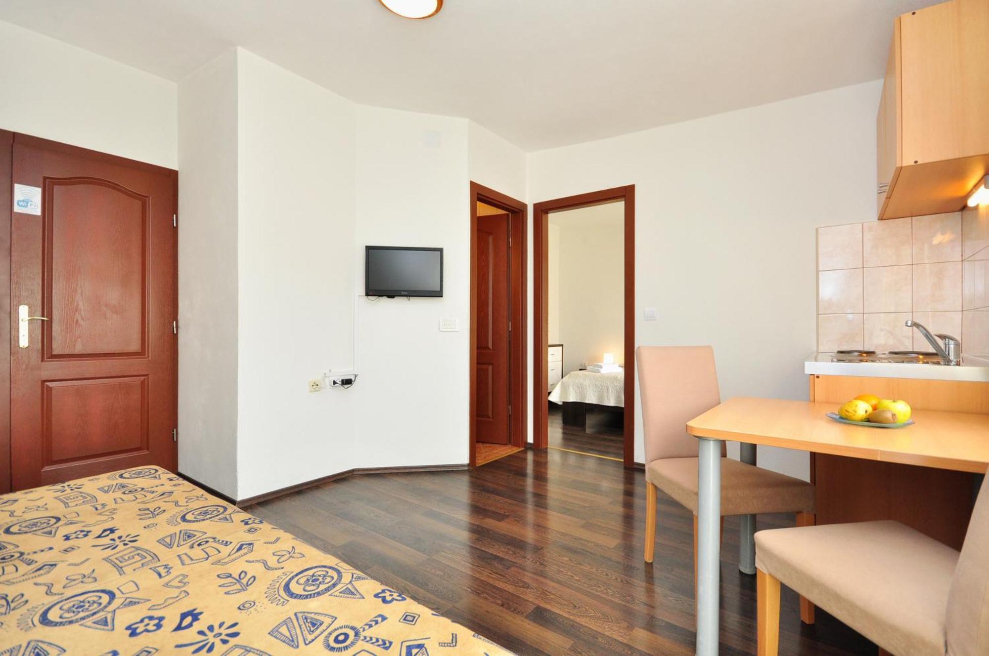 Apartment House Jerko Kaštela Rom bilde