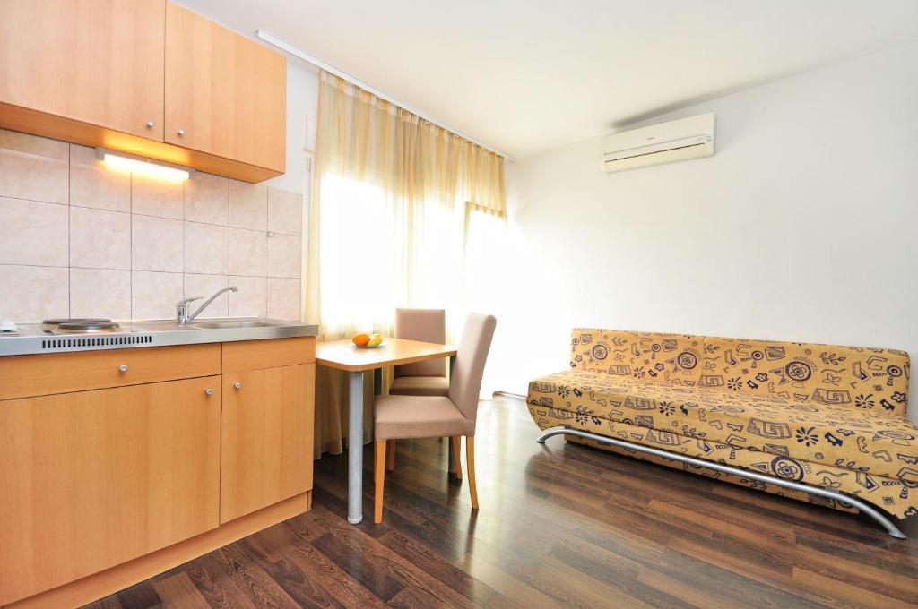 Apartment House Jerko Kaštela Rom bilde